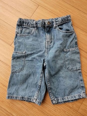 Bermuda tape à l'œil