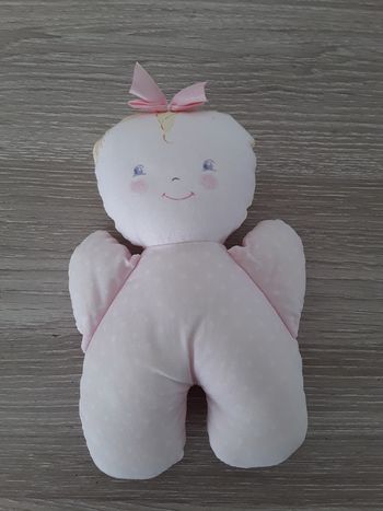 Peluche poupée corolle