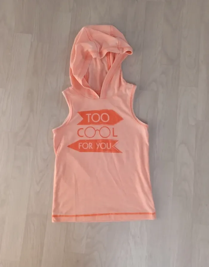 Lot t-shirt et 1 pull garçon 5 ans - photo numéro 2