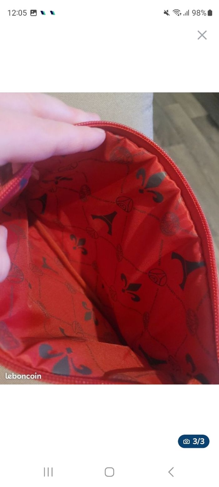 Trousse authentique rouge PSG - photo numéro 3