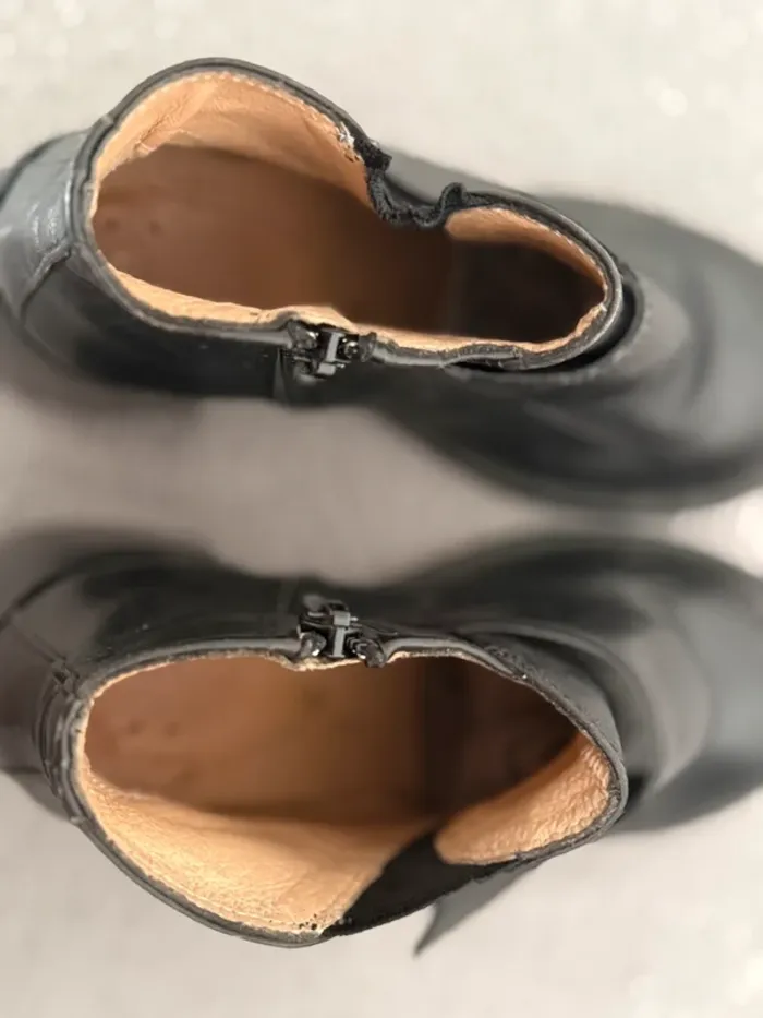 Bottines San Marina noires à scratch – Taille 37 - photo numéro 4