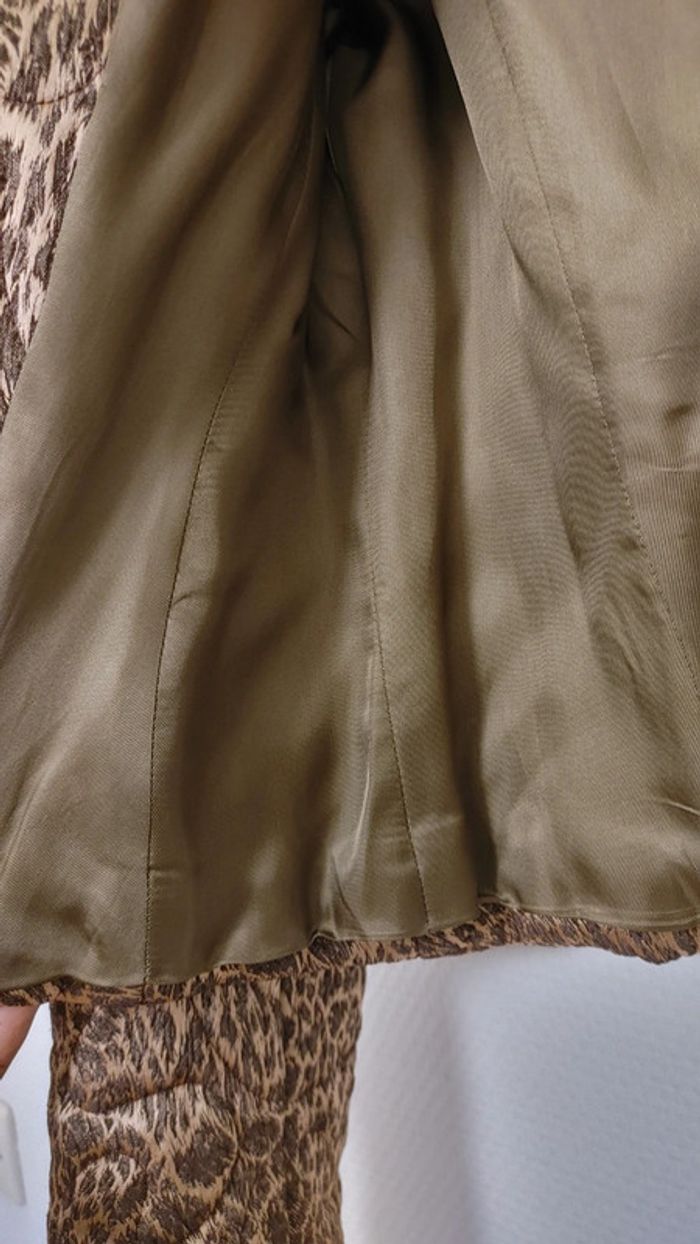 Très belle ensemble veste matelassé chaude imprimer doré style animal léopard en soie laine viscose - photo numéro 9