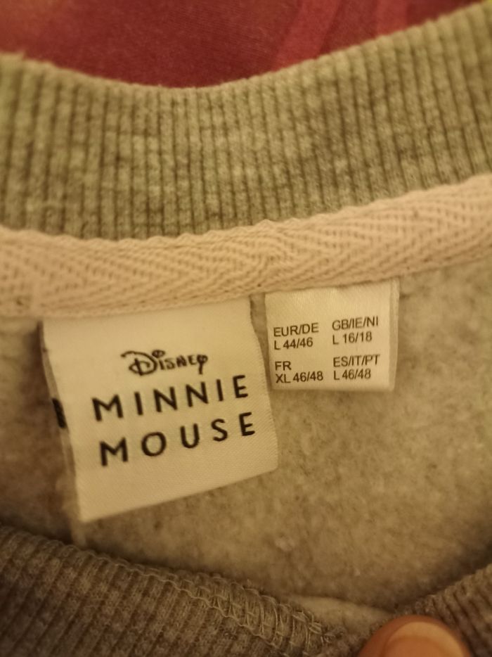 Très beau Sweat Disney Minnie Mouse taille 46 - photo numéro 3