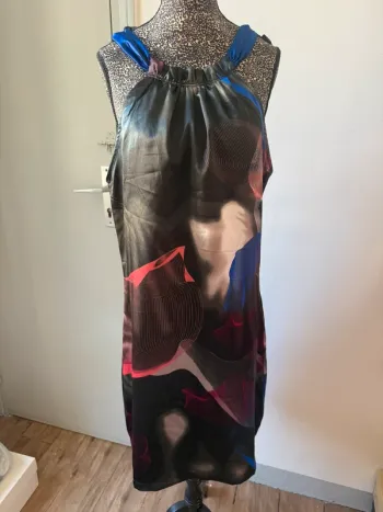 Robe Lavand. sans manches – Taille L – Excellent état