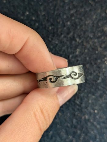 Bague en étain homme