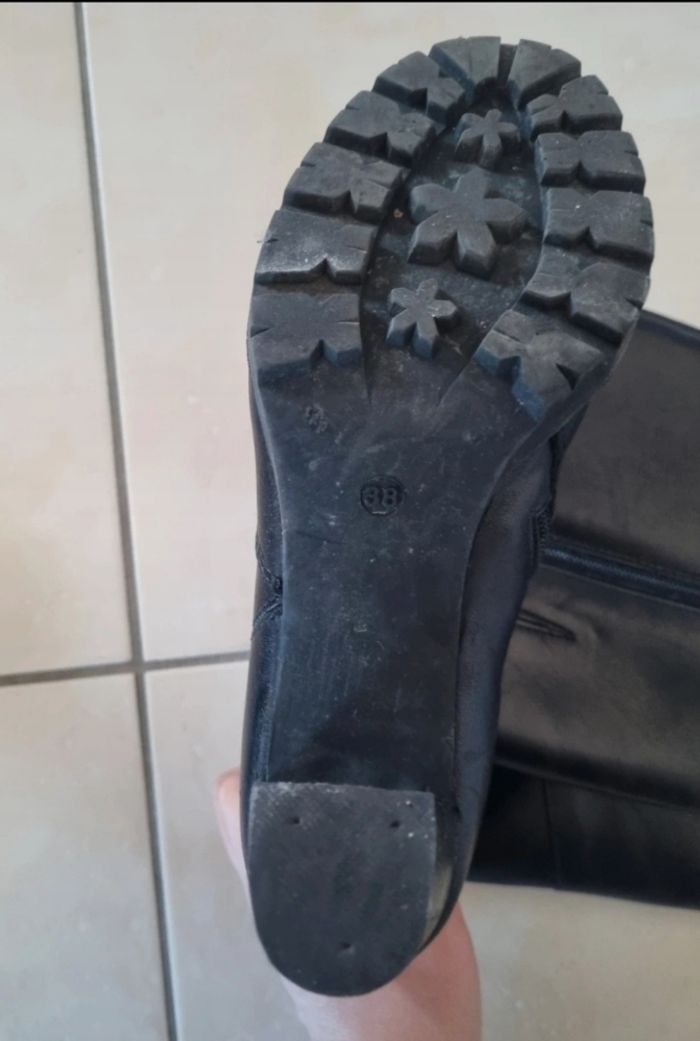 Bottes à talons - photo numéro 4