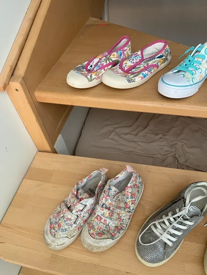 👟 Lot de 5 paires de chaussures fille – Pointure 31 - photo numéro 5