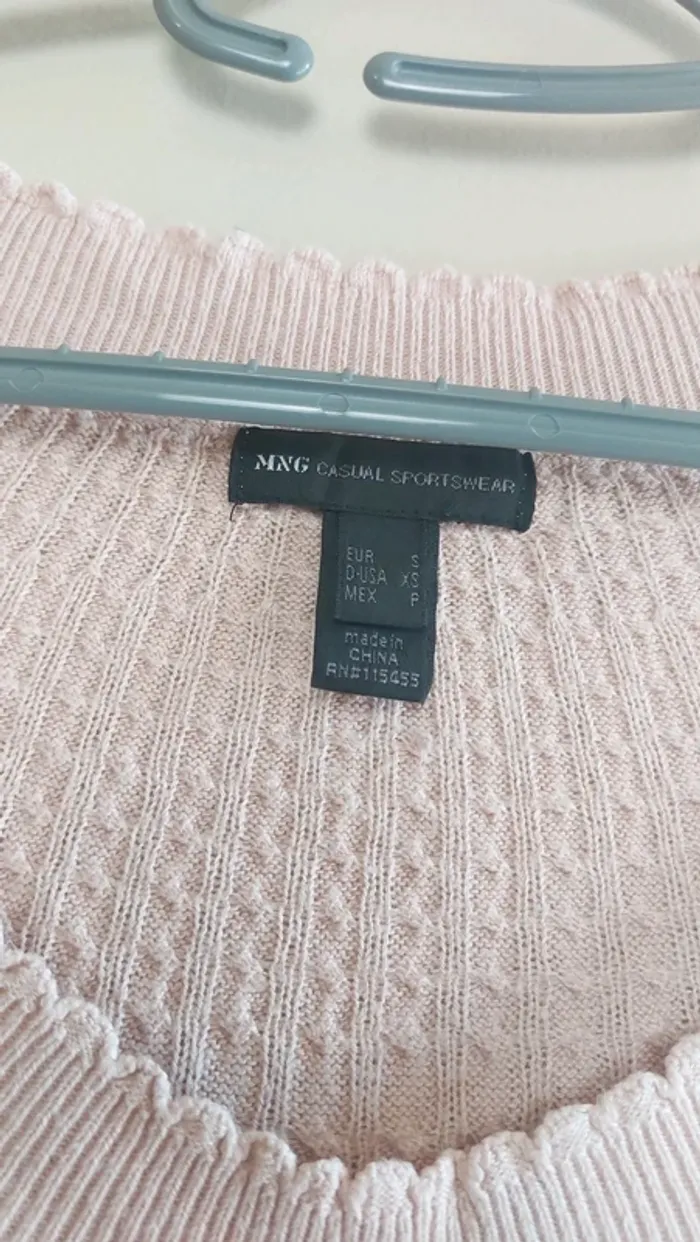 Pull manches 3/4 Mango taille S ou 36 - photo numéro 3