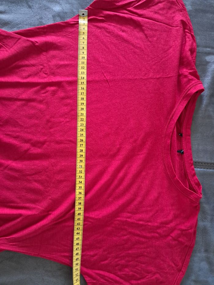 Top femme rouge - photo numéro 5