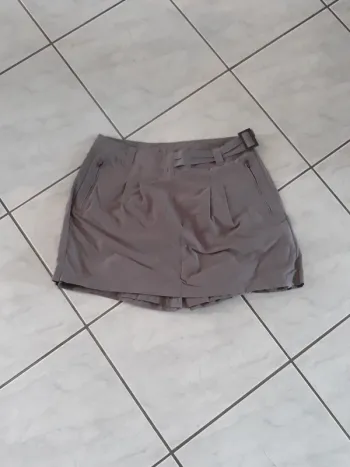 Jupe short 42