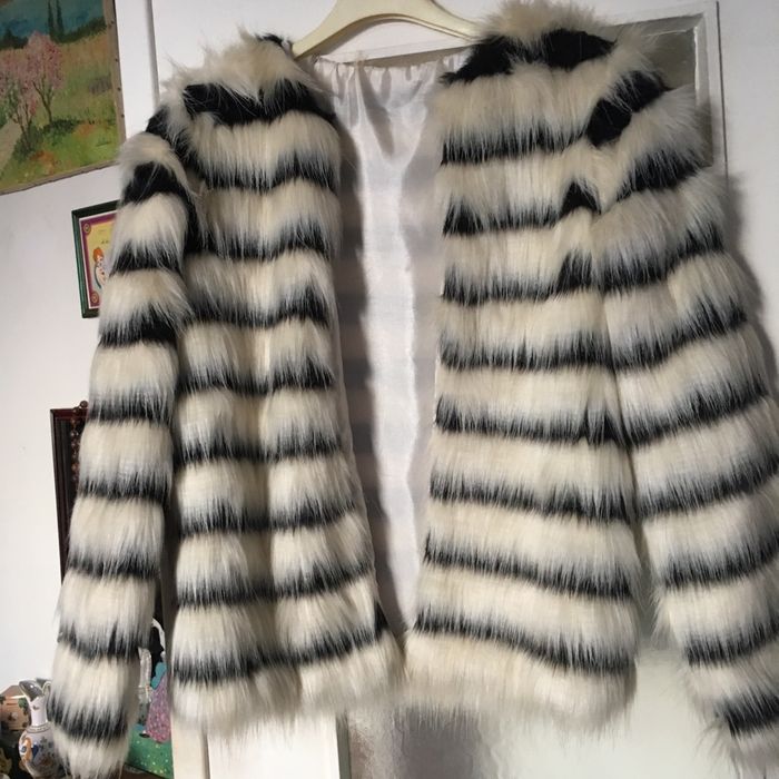 Veste fausse fourrure