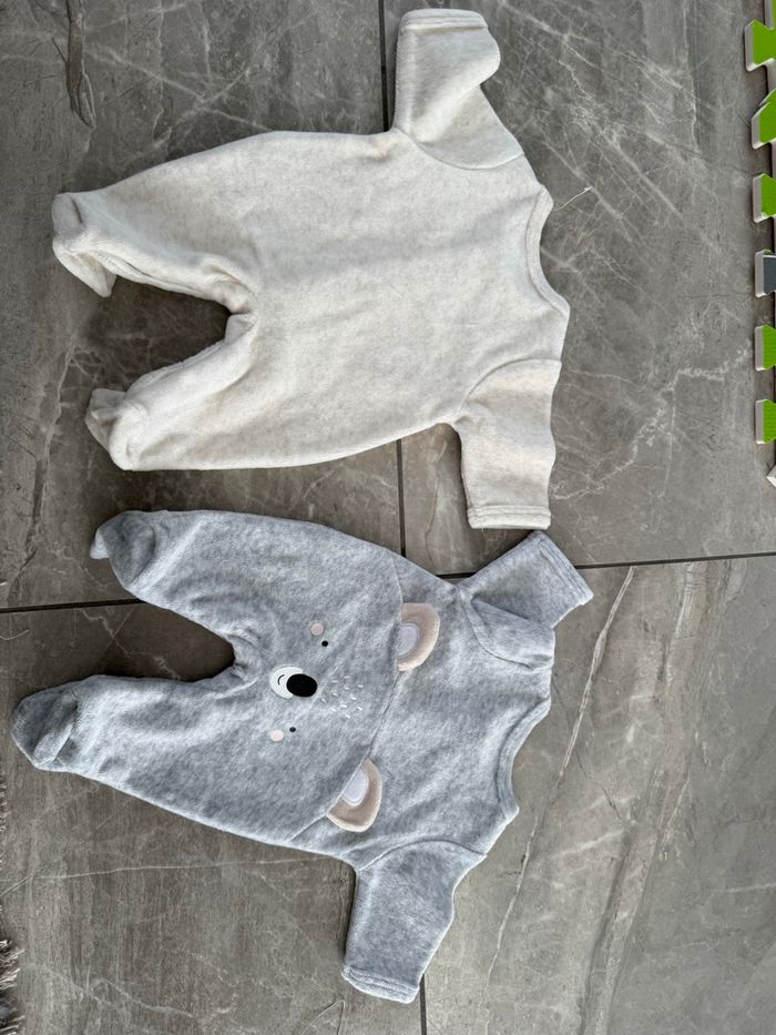2 pyjamas en velours - photo numéro 4