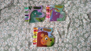 Lot 3 livres cartonnés pour enfant animaux neufs