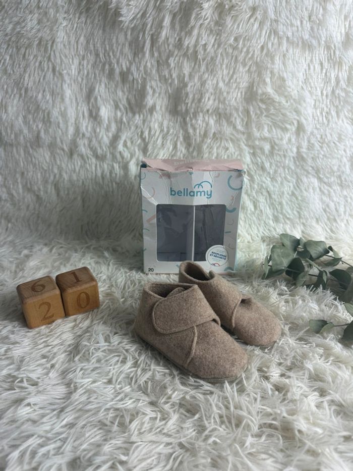 Chaussons en feutre beige Bellamy taille 20