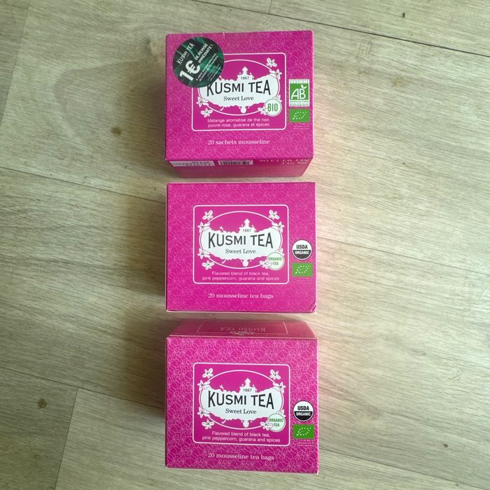 Lot de 3 Kusmi tea sweet love neuf.