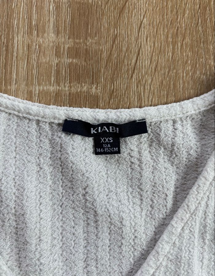 Blouse blanche manches longues Kiabi très bon état - photo numéro 2