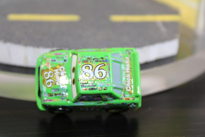 Disney Pixar cars mini racer Chick Hicks - photo numéro 9