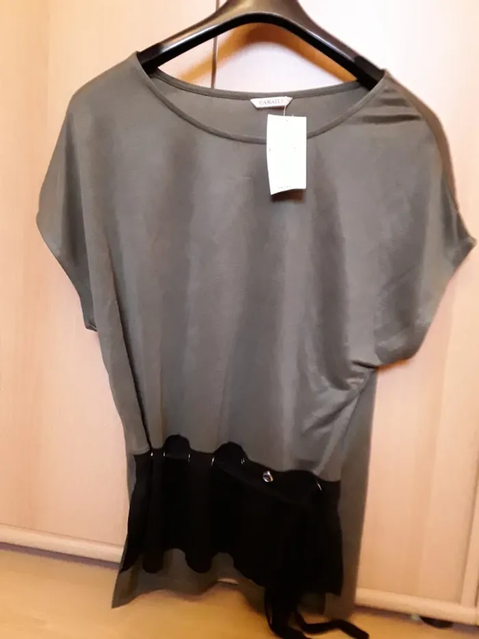 Blouse sans manches neuve - photo numéro 5