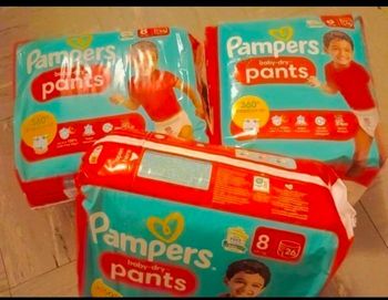 Couches Pampers pants Taille 8