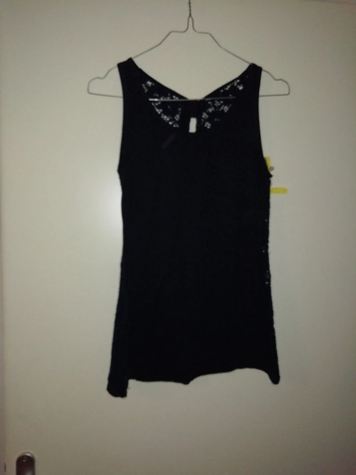 Tee shirt dos ajouré
