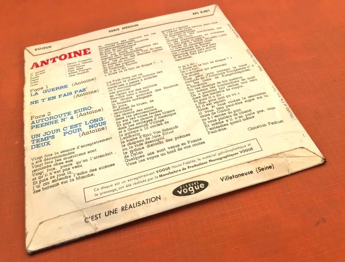 Vinyle 45 tours Antoine La Guerre (1966) Disques Vogue EPL 8401 - photo numéro 3