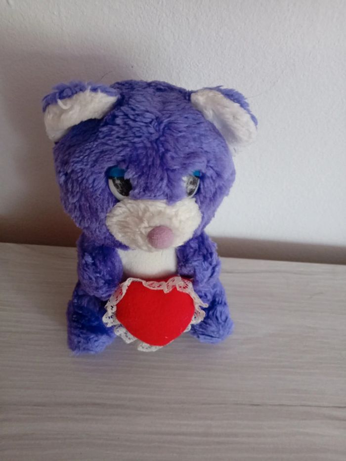Jolie peluche ourson violet