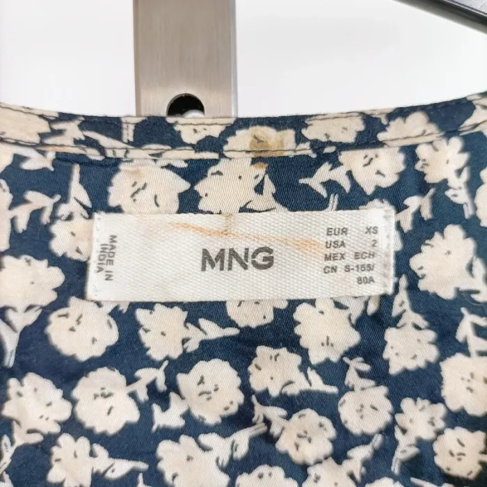 Robe longue bleue écru fleurie Mango Taille XS Manches longues A818 - photo numéro 3