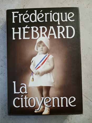 livre la citoyenne Frédérique Hébrard