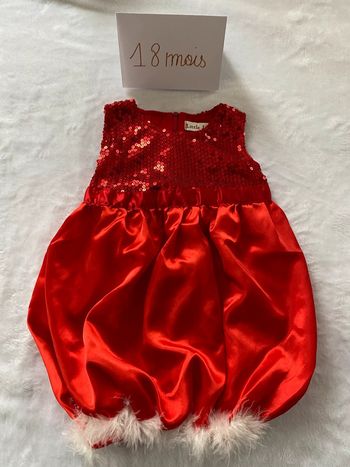 Robe de Noël, 18 mois