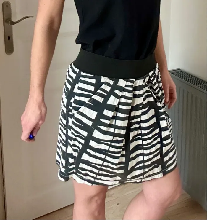 Jupe Vera Moda – Taille 38 – Blanc crème & noir - photo numéro 2