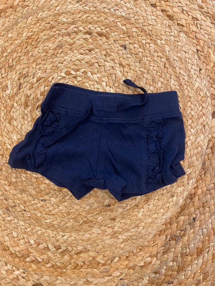 Short bébé 3 mois