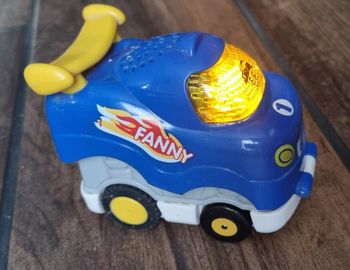 Tut tut bolide Fanny autotractée