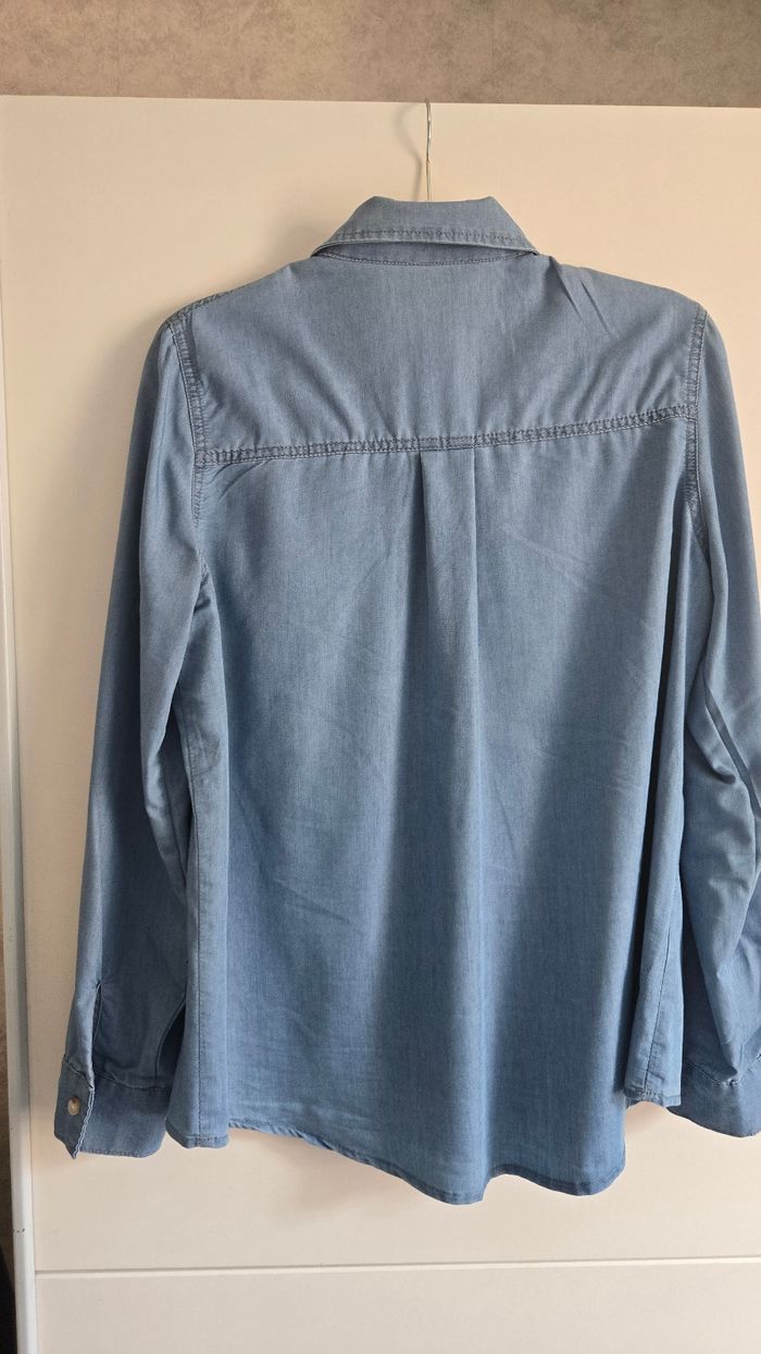 Chemise femme en jeans - photo numéro 2