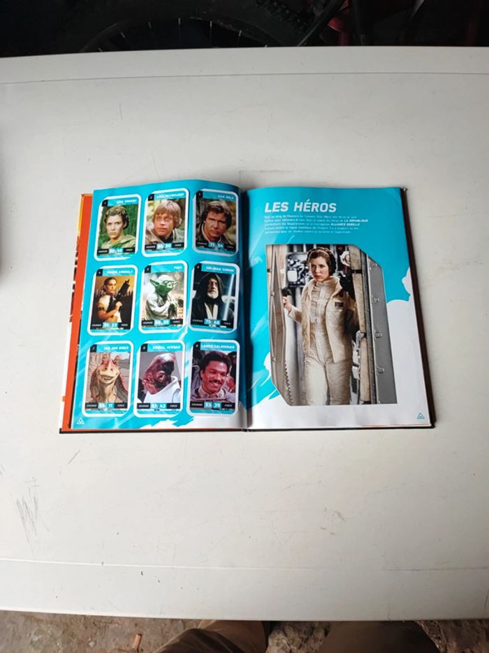Album collector Star Wars Disney carte de collection - photo numéro 3