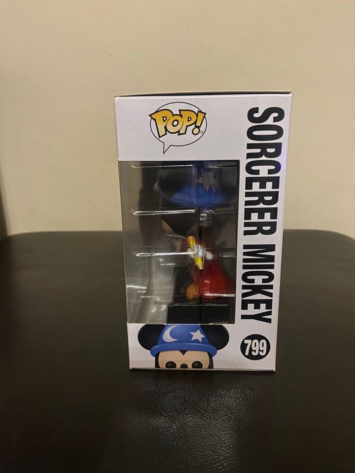 Figurine Walt Disney »POP »Sorcerer Mickey 799 - photo numéro 3