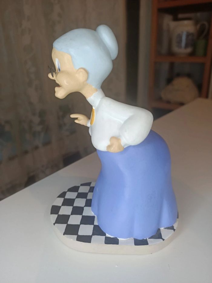 Figurine looney tunes mémé granny - photo numéro 2