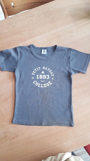 Tee-shirt Petit Bateau 6 ans