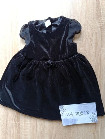 Robe noire 24mois H&M