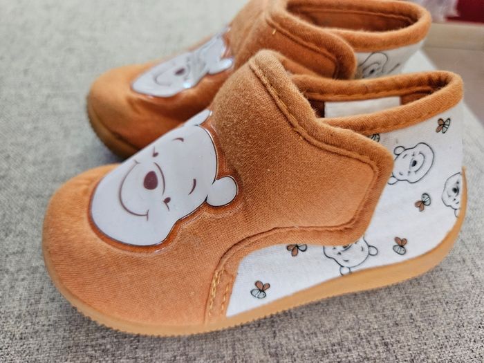 Pantoufles winnie l'ourson - photo numéro 2