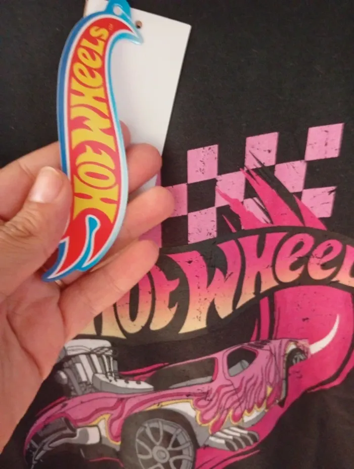 Tee-shirt Hot Wheels 12 ans NEUF - photo numéro 3