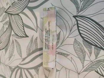 Clinique fard à levres mat applicateur mousse 08 fun pop 1,2g valeur 26€