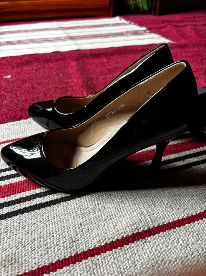 Chaussure à talons noir - photo numéro 3