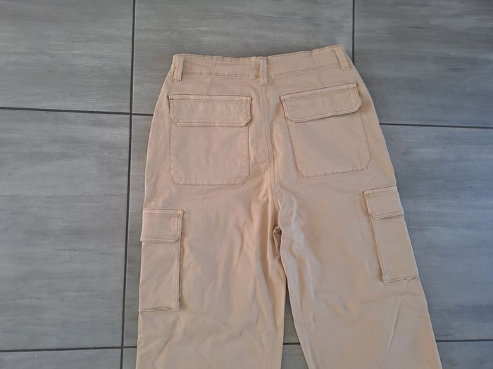 Pantalon cargo beige mixte neuf Kiabi Taille 38 - photo numéro 9