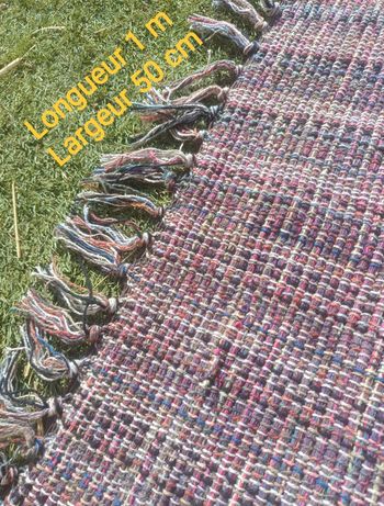 Tapis de sol neuf étiqueté, violet