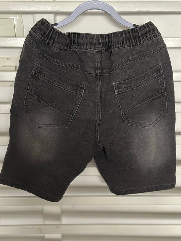 Short gris foncé - photo numéro 2