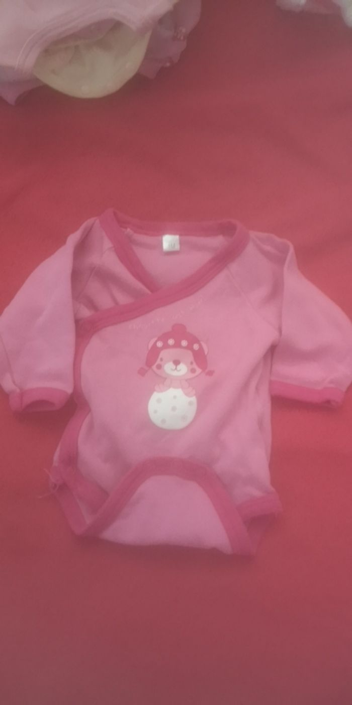 Vends vêtements bébé fille - photo numéro 2