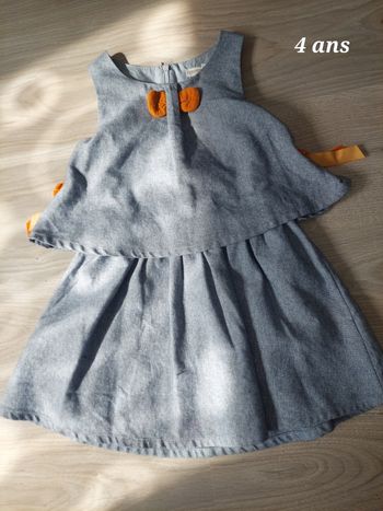 Robe 4 ans
