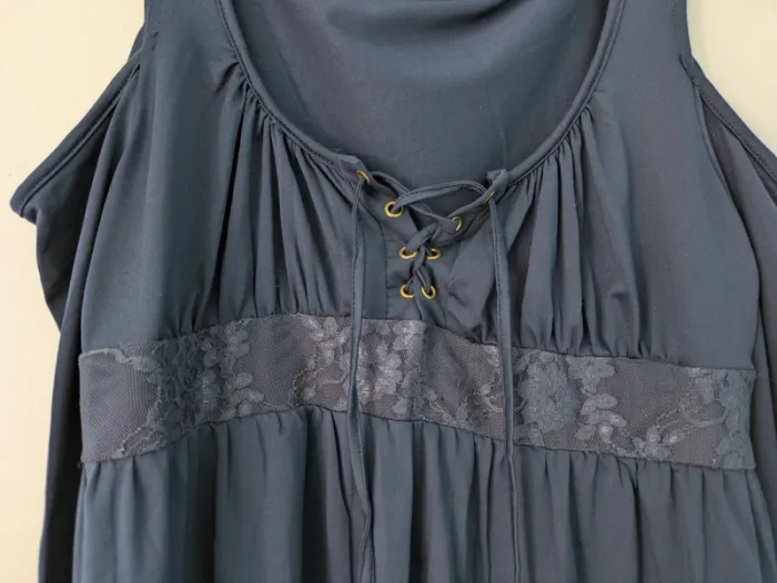 Haut femme épaules dénudées taille L - photo numéro 2