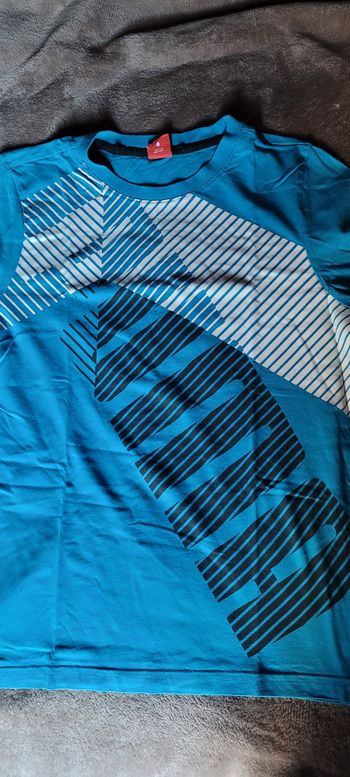 Tee-shirt