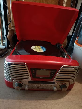 Tourne disque vynil cd usb radio